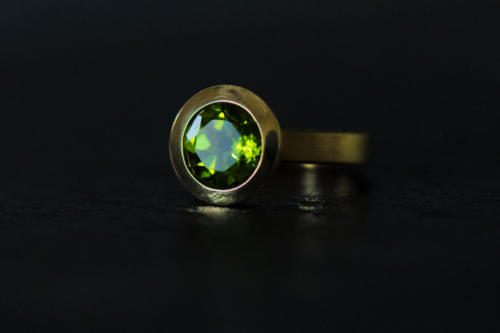 Edelstahlring mit Smaragd